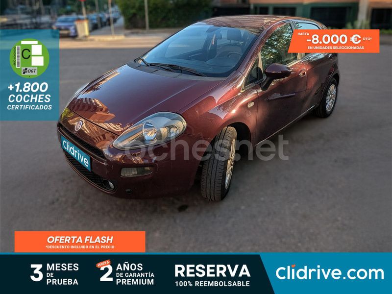 Rojo Usado 2011 Fiat Punto Active Utilitario | 4490 € (Buen precio) - Imagen 1/3