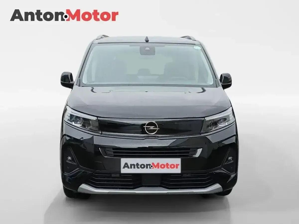 Novo Opel Combo-e Life 100 kW (136 HP) 2026 Preto