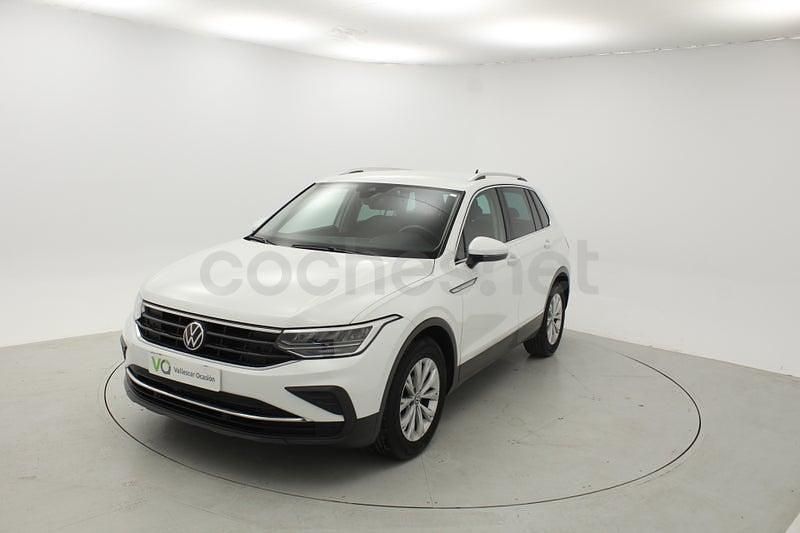 Usado VW Tiguan Life 150 CV (110 kW) 2022 Blanco SUV