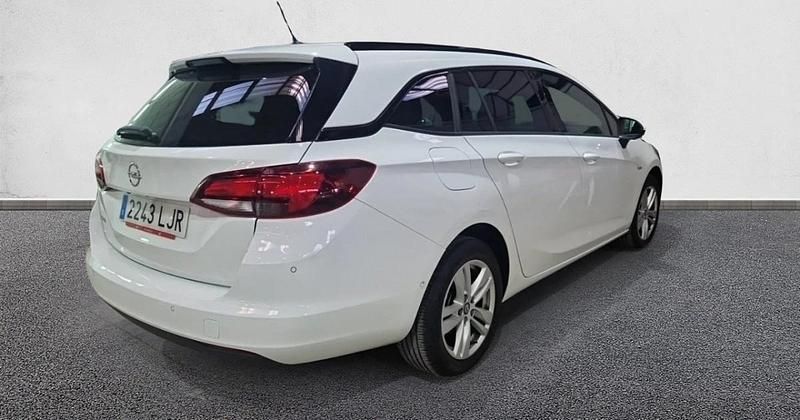 Usado Opel Astra 110 CV (80 kW) 2020