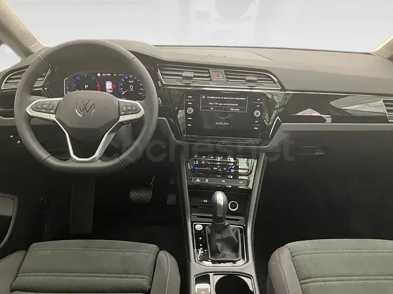 Nuevo VW Touran R-line 150 CV (110 kW) 2026 Blanco Monovolumen