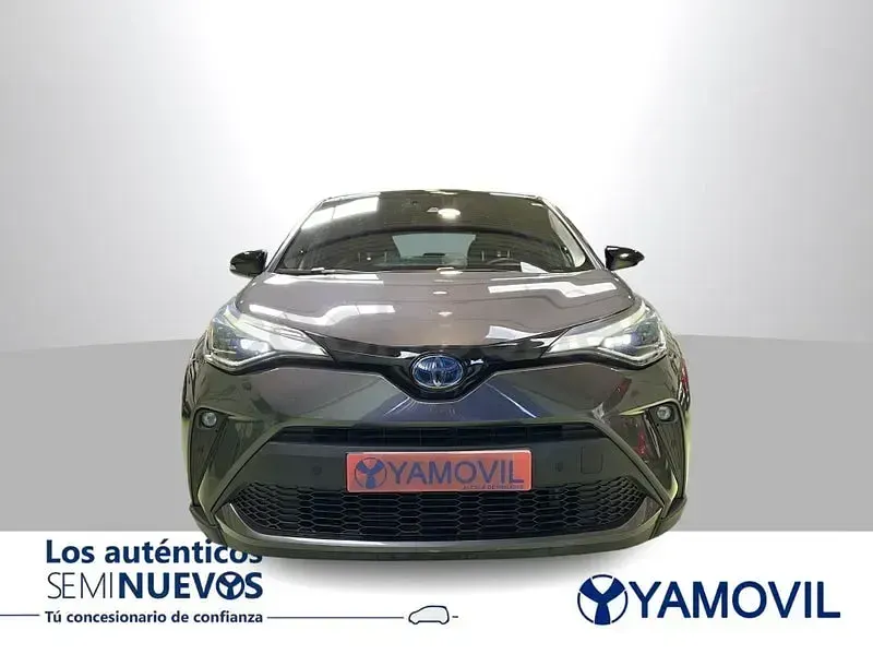 Usado Toyota C-HR Advance 184 CV (135 kW) 2021 Gris / plata SUV