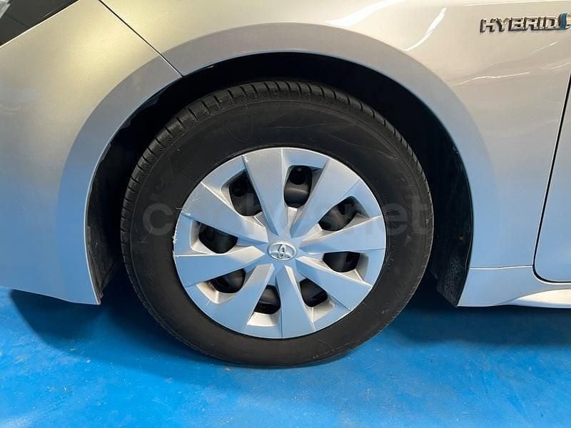 Usado Toyota Corolla Active 122 CV (89 kW) 2020 Gris / plata Familiar