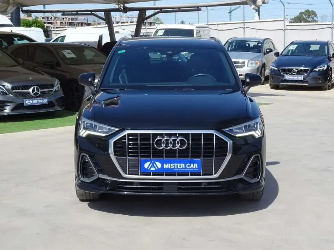 Usado Audi Q3 S-Line 150 CV (110 kW) 2022 Negro SUV