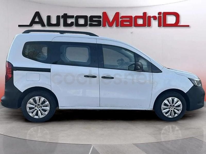 Usado Renault Kangoo Equilibre 95 CV (69 kW) 2022 Blanco Monovolumen