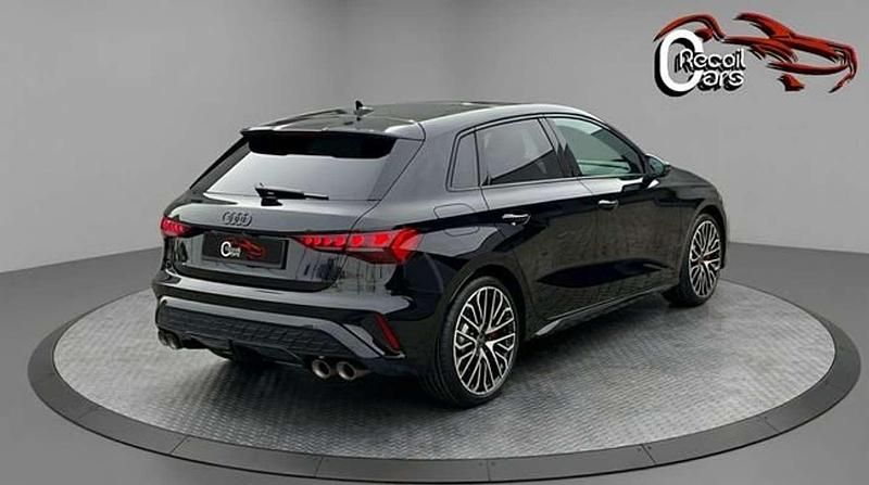 Usado Audi A3 Sport 314 CV (230 kW) 2025 Negro Berlina