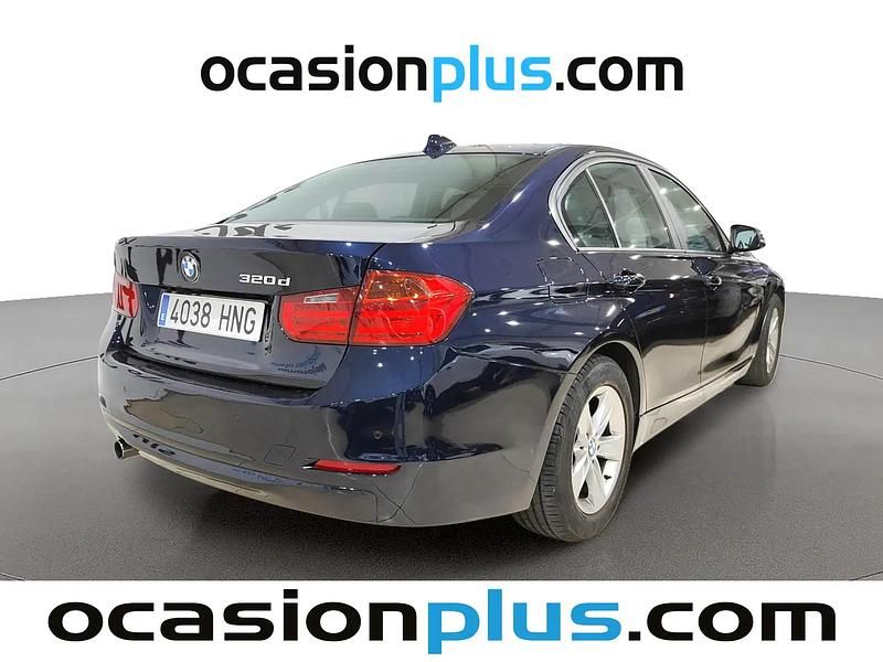 Usado BMW 320 184 HP (135 kW) 2012 Azul Sedan