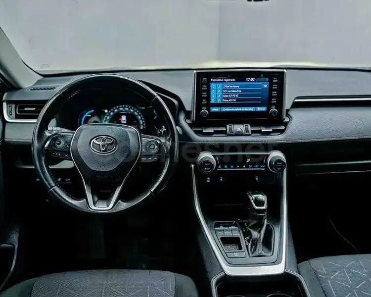 Usado Toyota RAV4 Hybrid Business Edition 218 CV (160 kW) 2020 Azul SUV