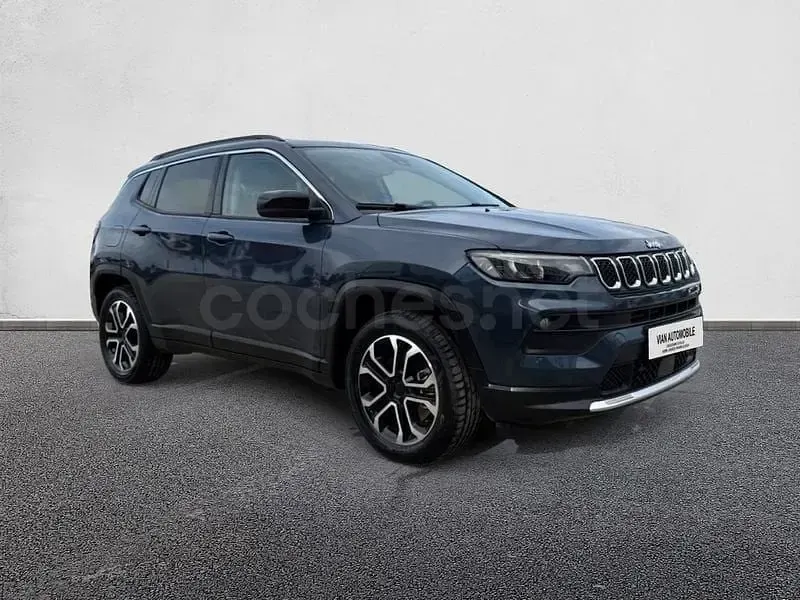 Begagnad Jeep Compass Limited 190 HK (139 kW) 2022 Blå SUV