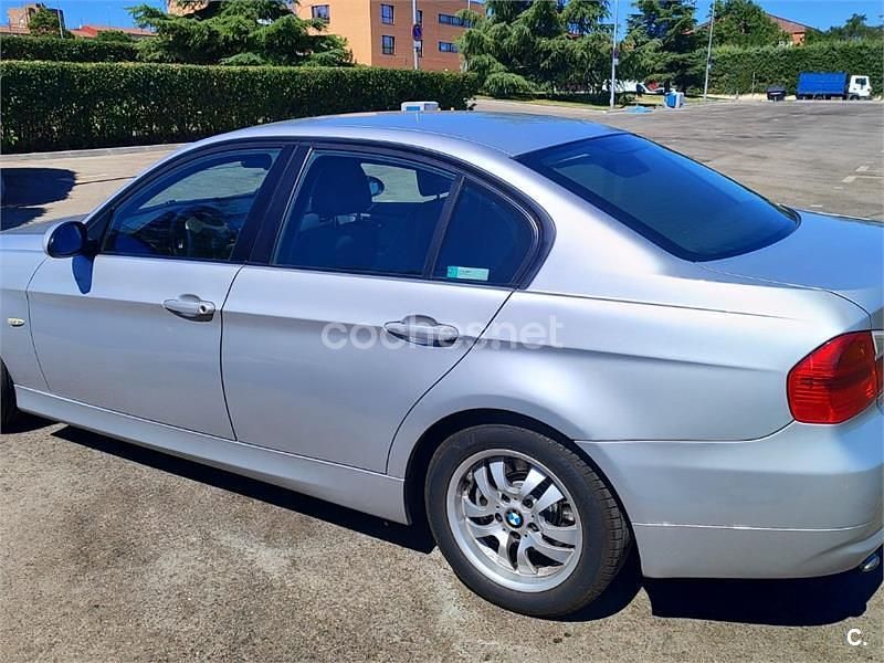 Gris / plata Usado 2005 BMW 320 Berlina | 4700 € (Precio justo) - Imagen 1/4