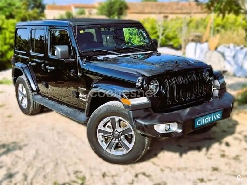 Usado Jeep Wrangler Unlimited Sahara 200 CV (147 kW) 2019 Negro SUV