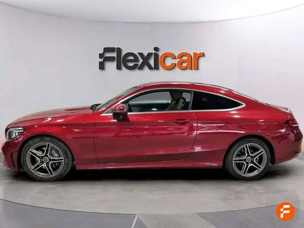 Usado Mercedes C220 194 CV (142 kW) 2021 Rojo Coupe