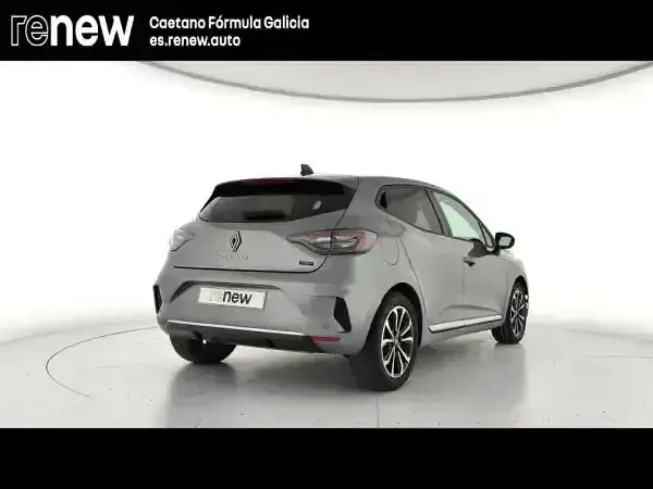 Nuevo Renault Clio V Techno 143 CV (105 kW) 2025 Gris Berlina