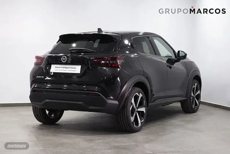 Usado Nissan Juke Tekna 114 CV (83 kW) 2021 Negro SUV