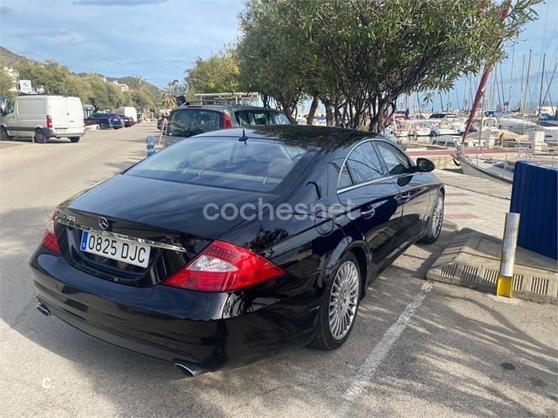 Usado Mercedes CLS500 306 CV (225 kW) 2005 Negro Berlina