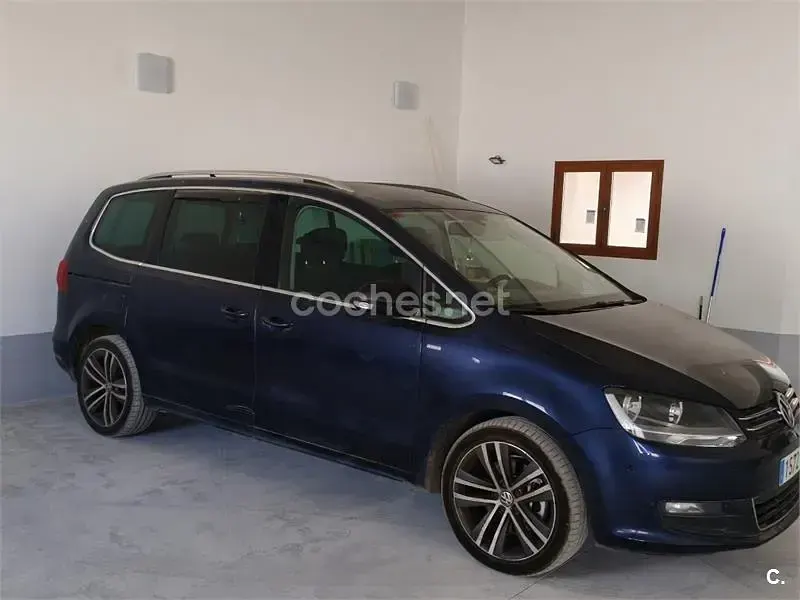 Usado VW Sharan Advance 140 CV (102 kW) 2014 Negro Monovolumen