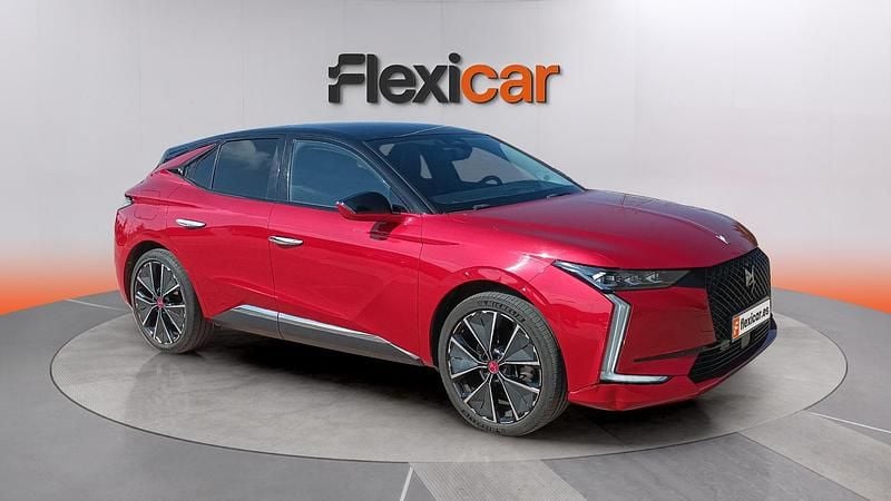 Usado DS Automobiles DS4 Crossback Rivoli 225 CV (165 kW) 2022 Rojo SUV
