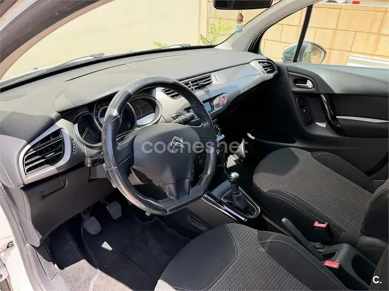 Usado Citroën C3 68 CV (50 kW) 2014 Blanco Berlina