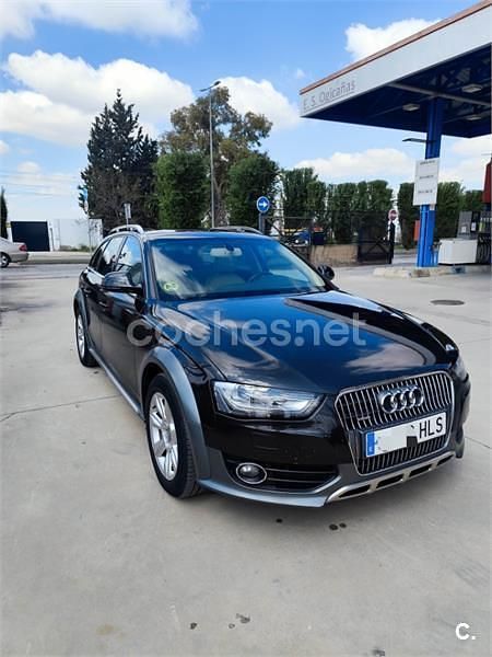 Usado Audi A4 Allroad 143 CV (105 kW) 2012 Negro Familiar