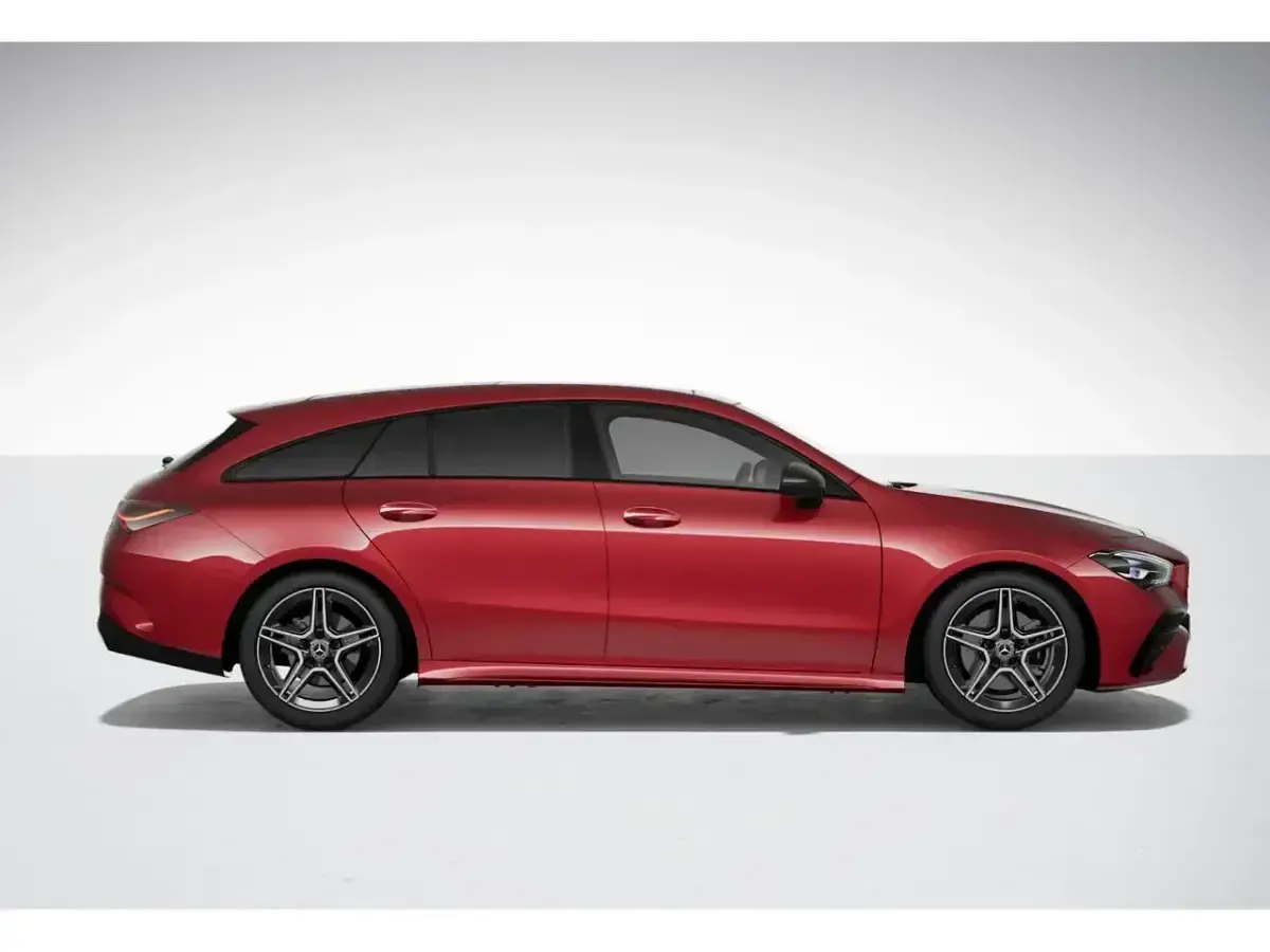 Nuevo Mercedes CLA200 163 CV (119 kW) 2025 Rojo Berlina