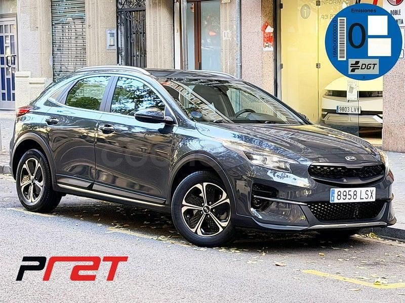 Usado Kia XCeed 141 CV (103 kW) 2021 Gris / plata SUV