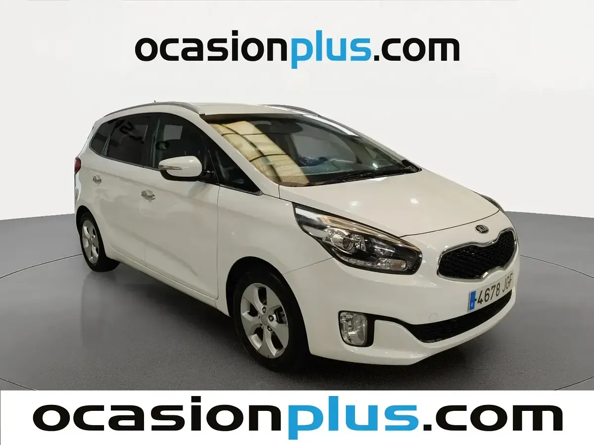 Usado Kia Carens 135 CV (99 kW) 2015 Blanco Monovolumen