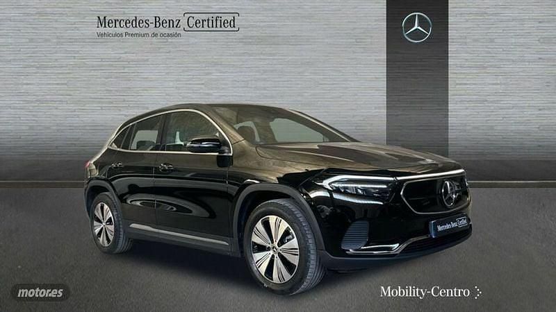 Usado Mercedes EQA250+ Progressive 139 kW (190 CV) 2023 Nachtschwarz  unilack SUV