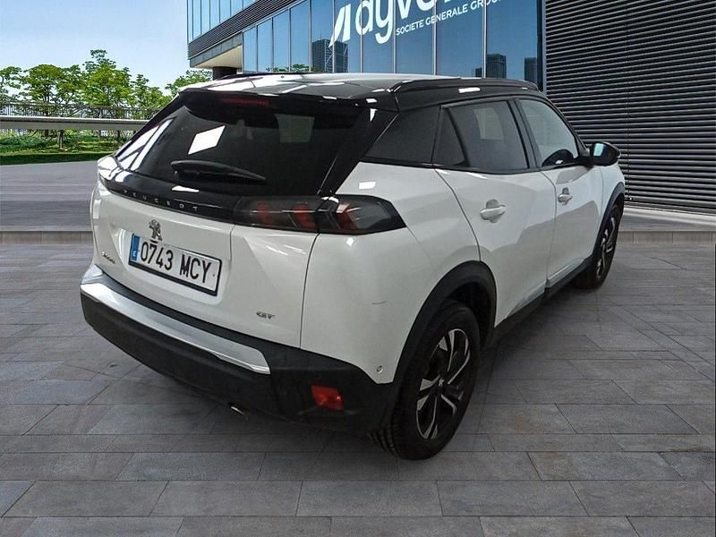 Usado Peugeot 2008 GT 130 CV (95 kW) 2022 Blanco SUV