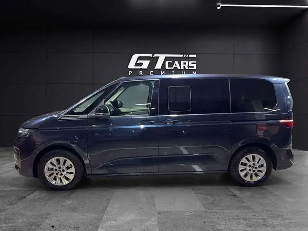 Usado VW Multivan 177 CV (130 kW) 2025 Azul Monovolumen