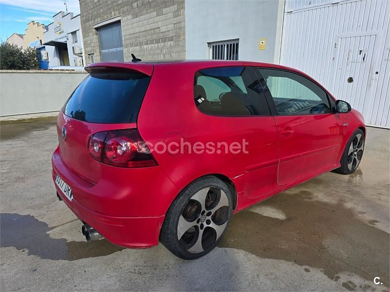 Usado VW Golf IV GTI 200 CV (147 kW) 2004 Rojo Berlina