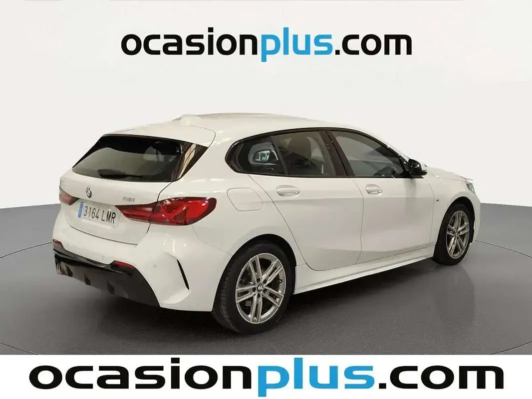 Usado BMW 118 140 CV (102 kW) 2021 Blanco Utilitario