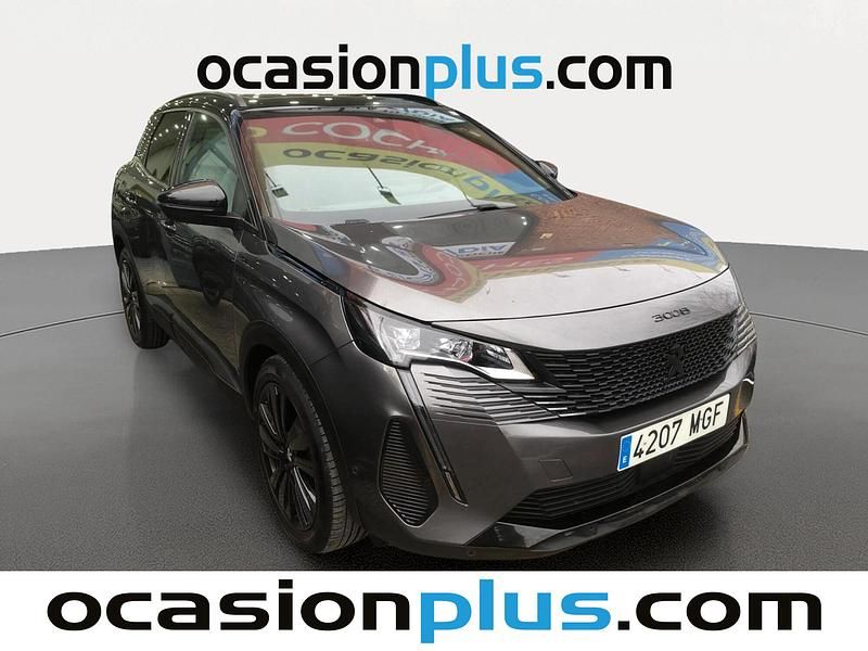 Usado Peugeot 3008 GT 130 CV (95 kW) 2023 Gris SUV
