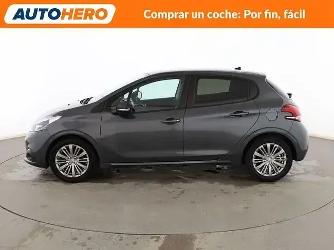 Używany Peugeot 208 Style 100 KM (73 kW) 2017 Szary Hatchback