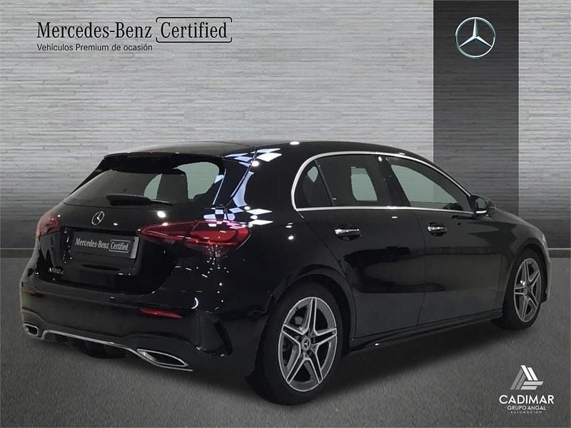 Usado Mercedes A180 Advanced 116 CV (85 kW) 2024 Negro noche Berlina