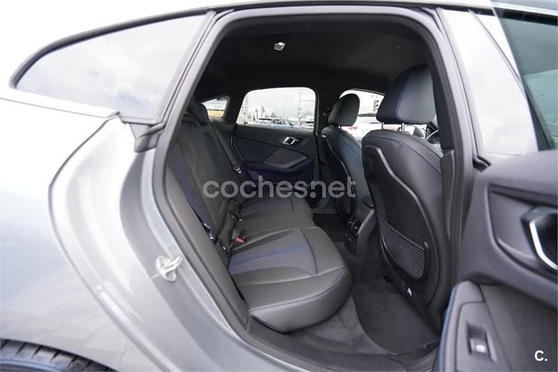 Usado BMW 218 136 CV (100 kW) 2024 Gris / plata Coupe