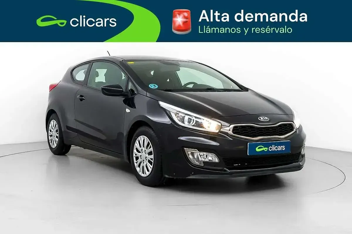Usado Kia ProCeed 99 CV (72 kW) 2015 Negro Utilitario