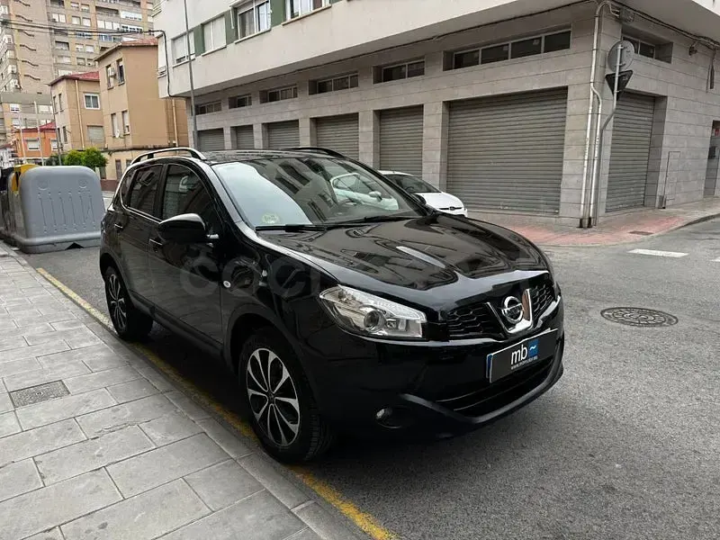 Usado Nissan Qashqai 360º 110 CV (80 kW) 2013 Negro SUV