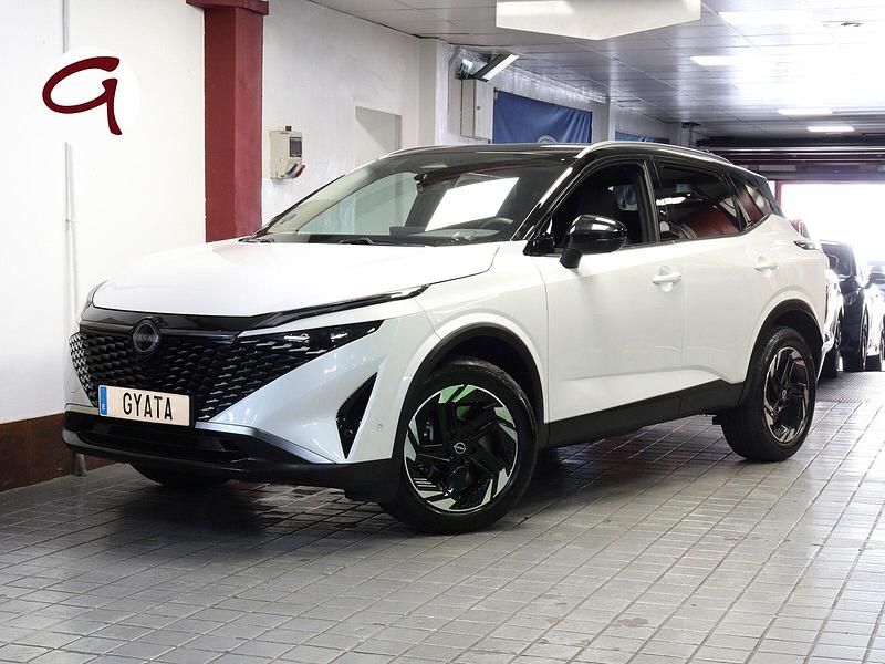 Usado Nissan Qashqai N-Connecta 158 CV (116 kW) 2025 Blanco SUV