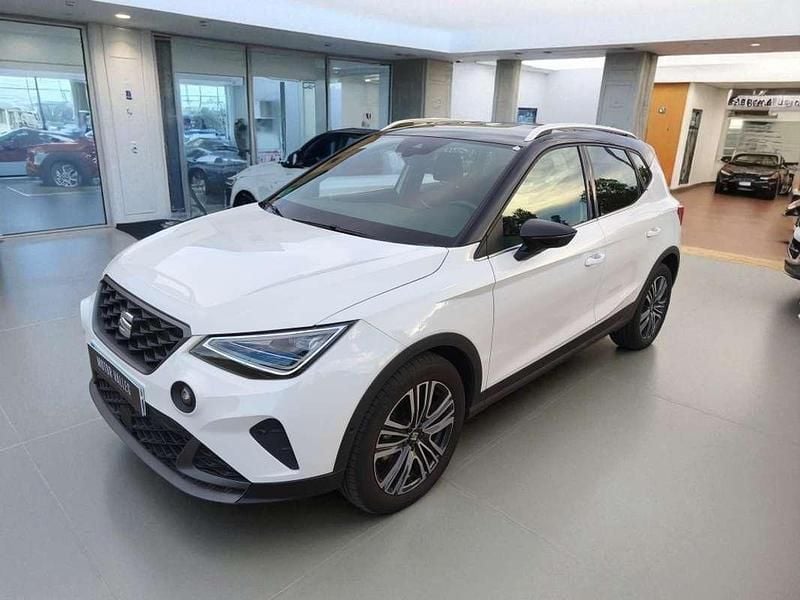 Usado Seat Arona FR 110 CV (80 kW) 2024 Blanco SUV