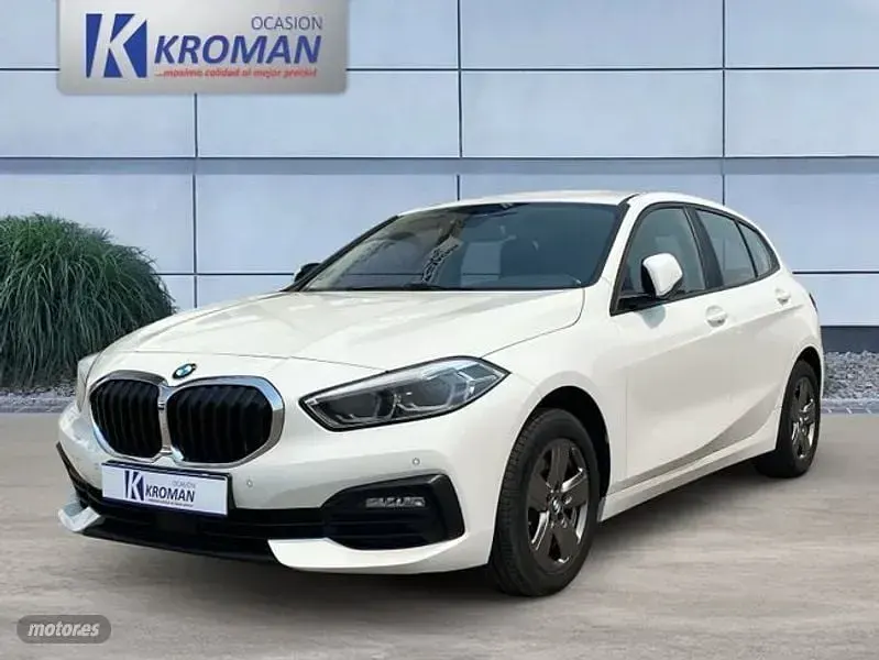 Usado BMW 116 Comfort Edition 116 CV (85 kW) 2021 Blanco Utilitario