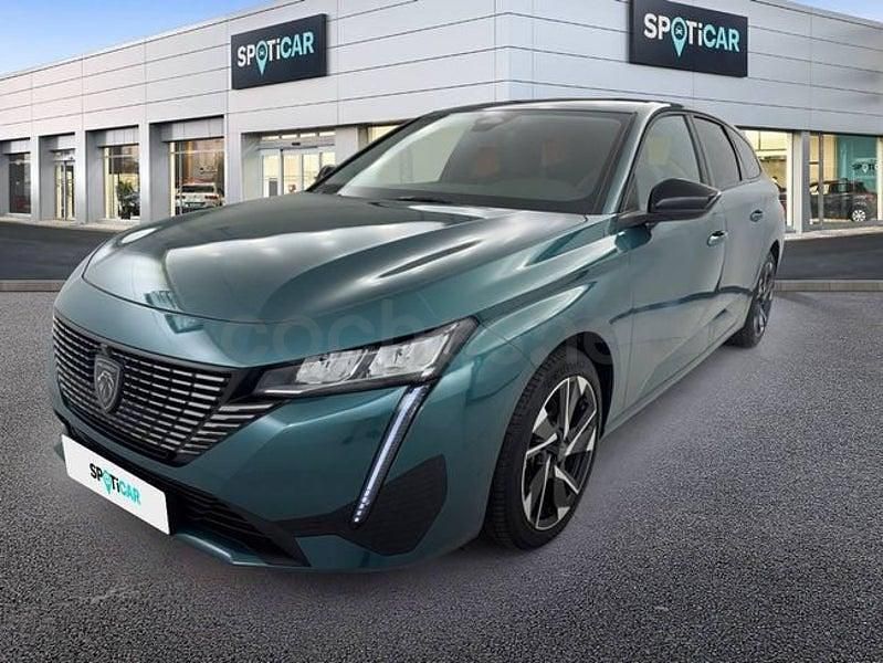 Usado Peugeot 308 SW Allure 130 CV (95 kW) 2024 Verde Familiar