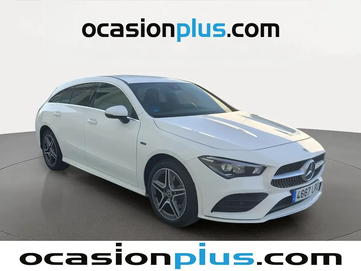 Usado Mercedes CLA250e AMG 218 CV (160 kW) 2021 Blanco Coupe
