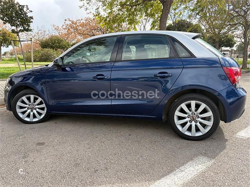 Usado Audi A1 Sportback 86 CV (63 kW) 2013 Azul Utilitario