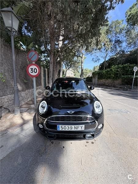 Usado Mini Cooper SD 170 CV (125 kW) 2017 Negro Utilitario