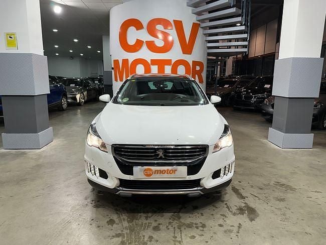 Usado Peugeot 508 RXH 200 CV (147 kW) 2015 Blanco Berlina