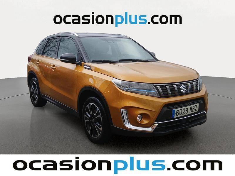 Usado Suzuki Vitara GLX 116 CV (85 kW) 2022 Blanco Pickup/Camioneta