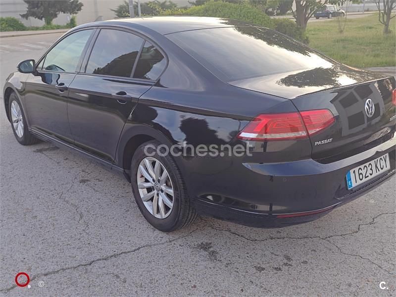 Usado VW Passat Edition 150 CV (110 kW) 2017 Negro Berlina