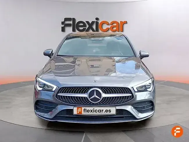 Usado Mercedes CLA200 163 CV (119 kW) 2020 Gris Coupe