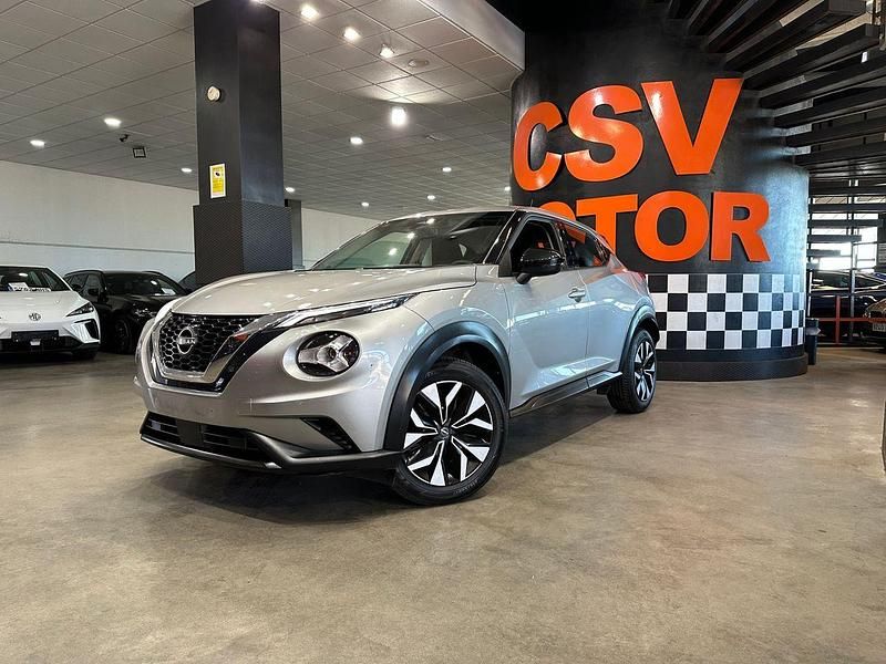 Usado Nissan Juke N-Connecta 116 CV (85 kW) 2023 Plateado SUV