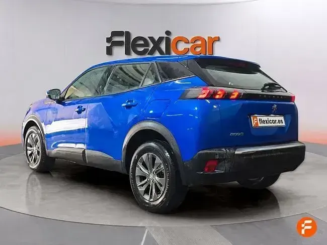 Usado Peugeot 2008 Active 100 CV (73 kW) 2021 Azul SUV